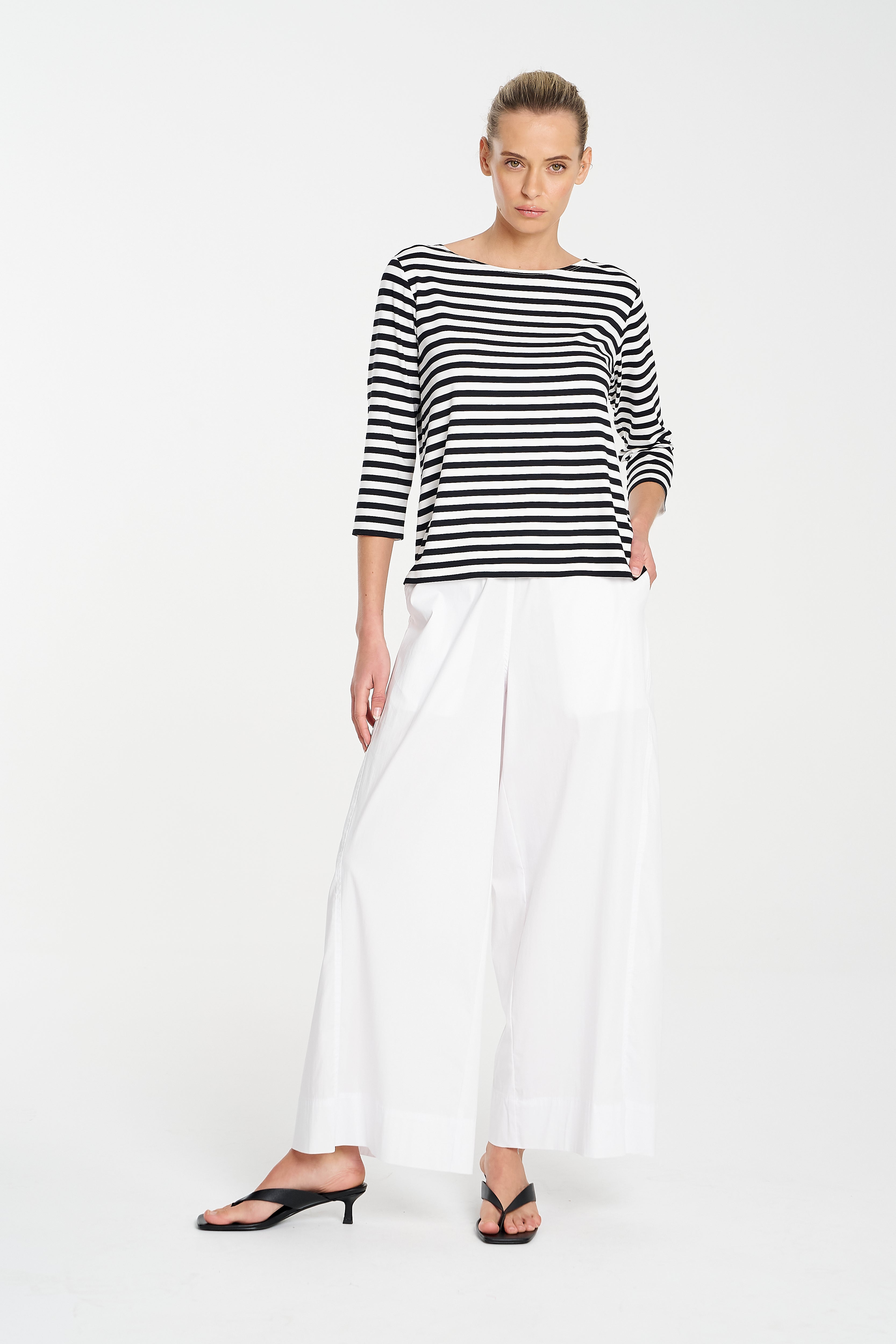 Relaxed Boat Neck