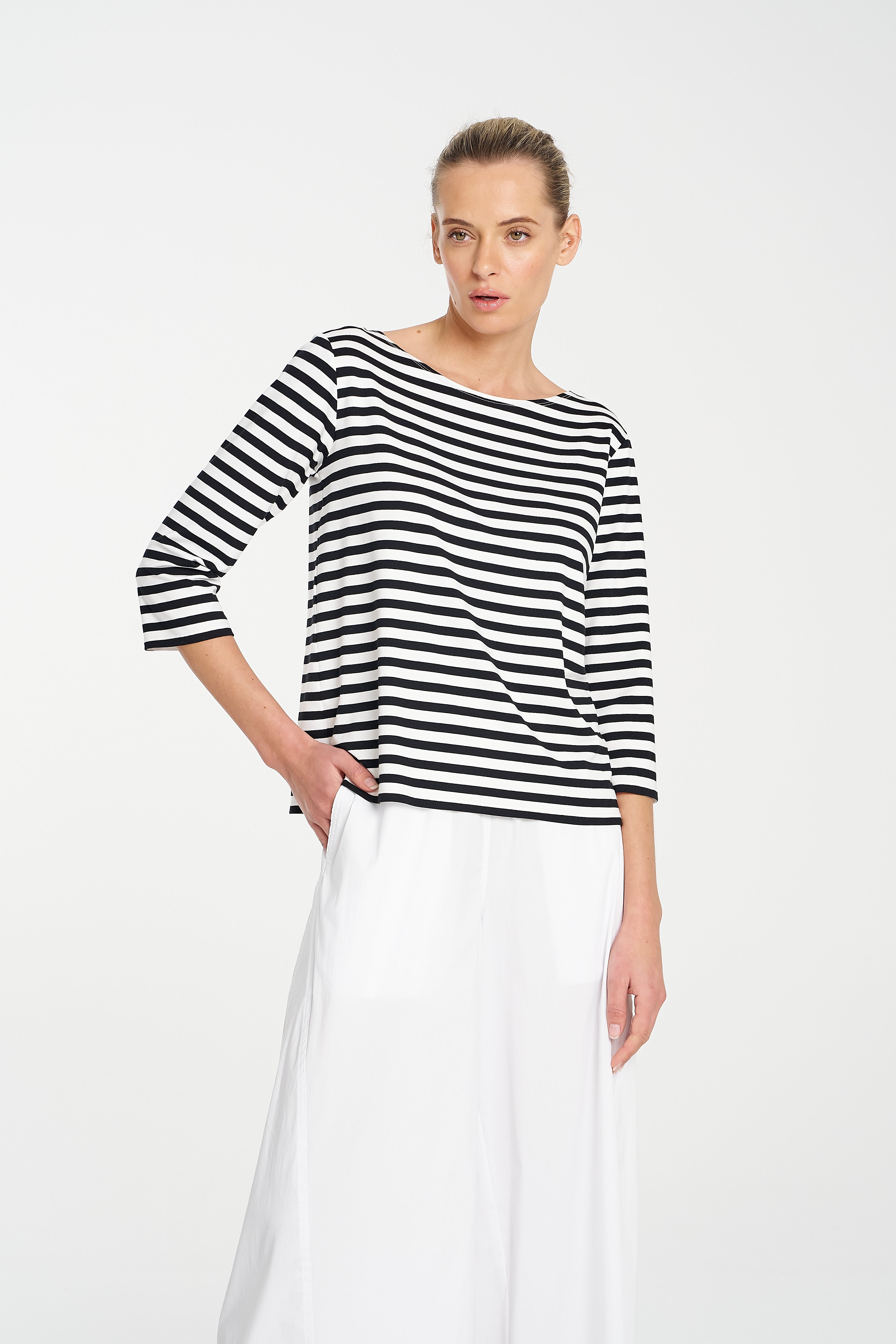 Relaxed Boat Neck