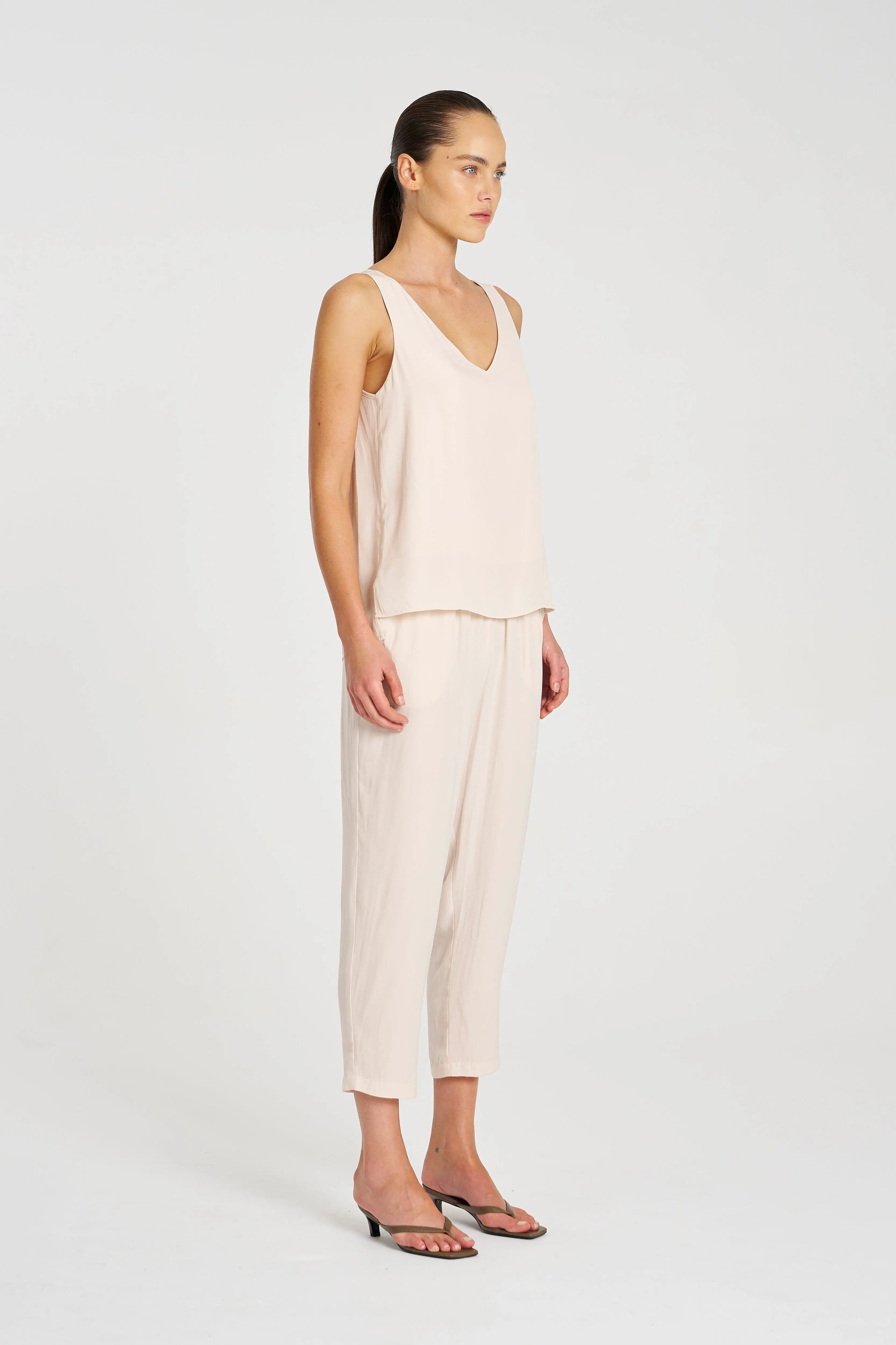 Soft Capri Mela Purdie