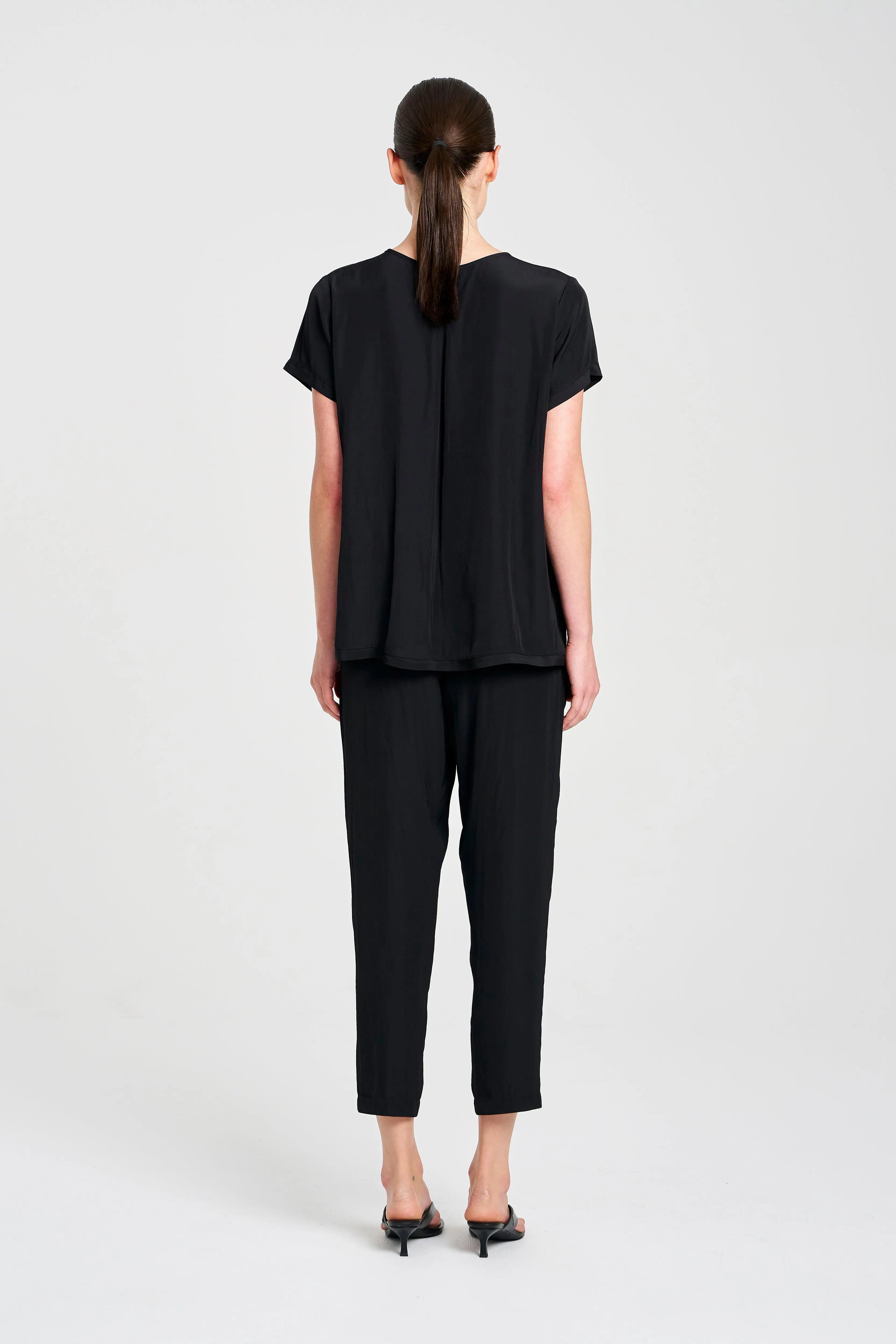 Soft Capri Mela Purdie