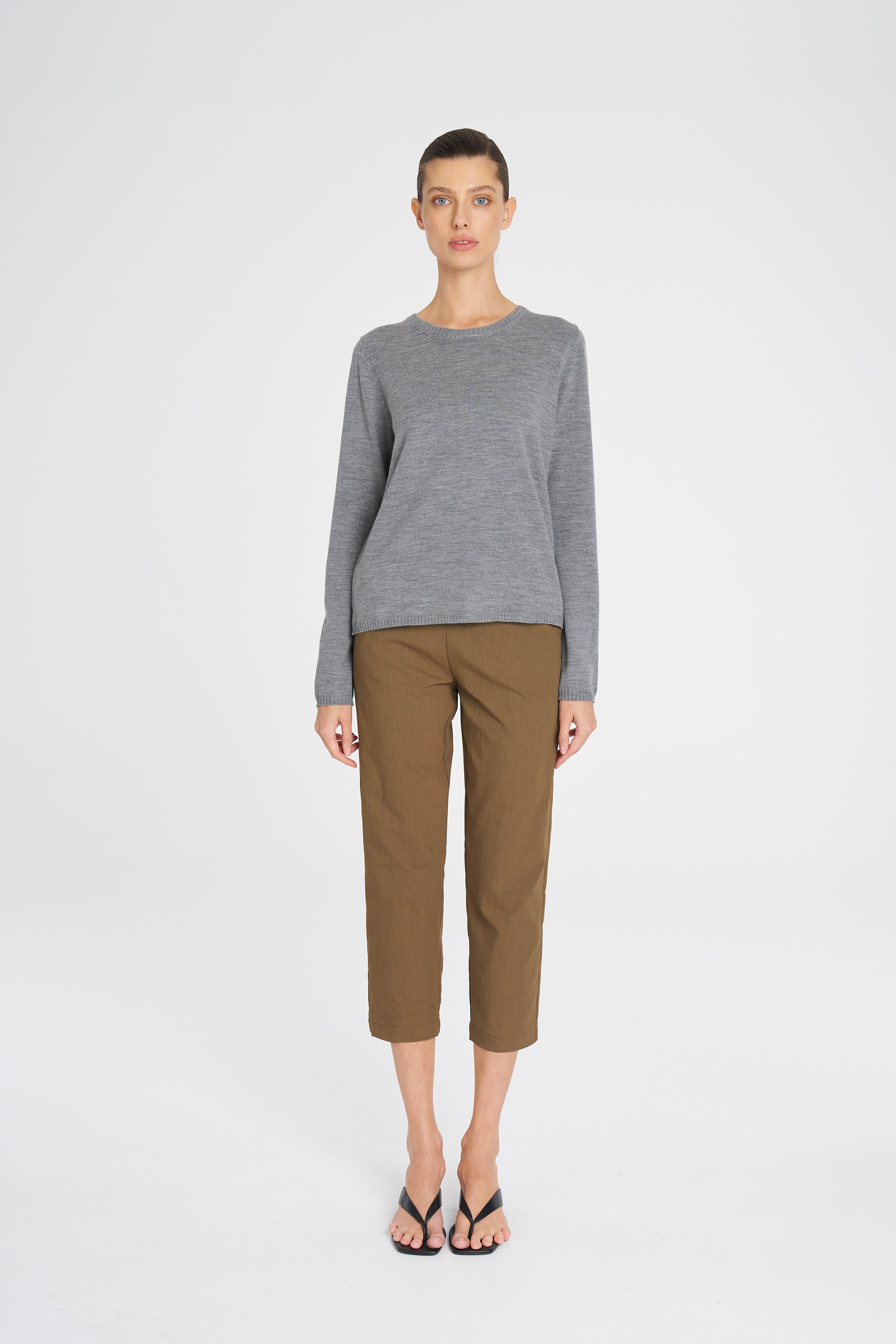 Tapered Flat Pant