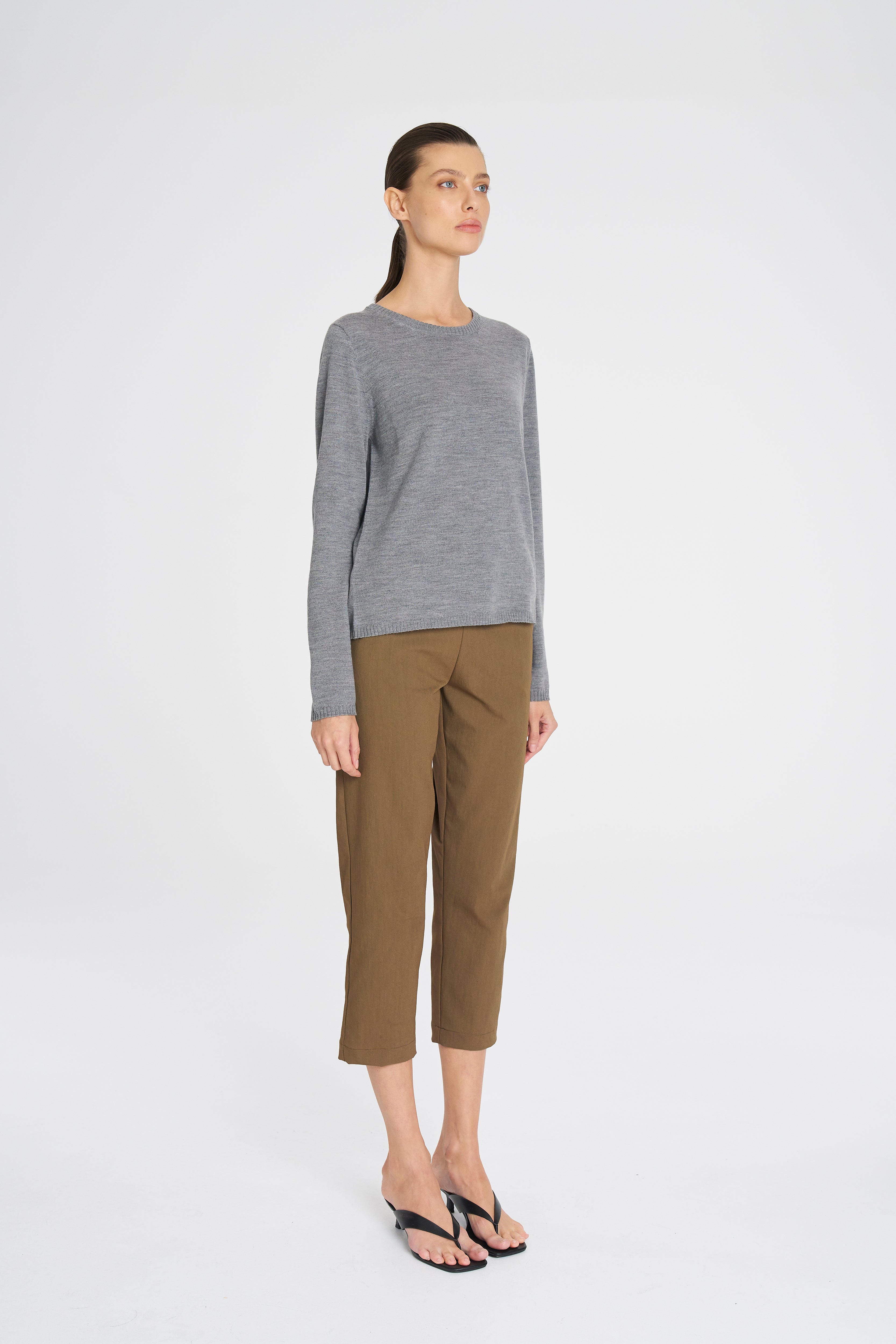 Tapered Flat Pant