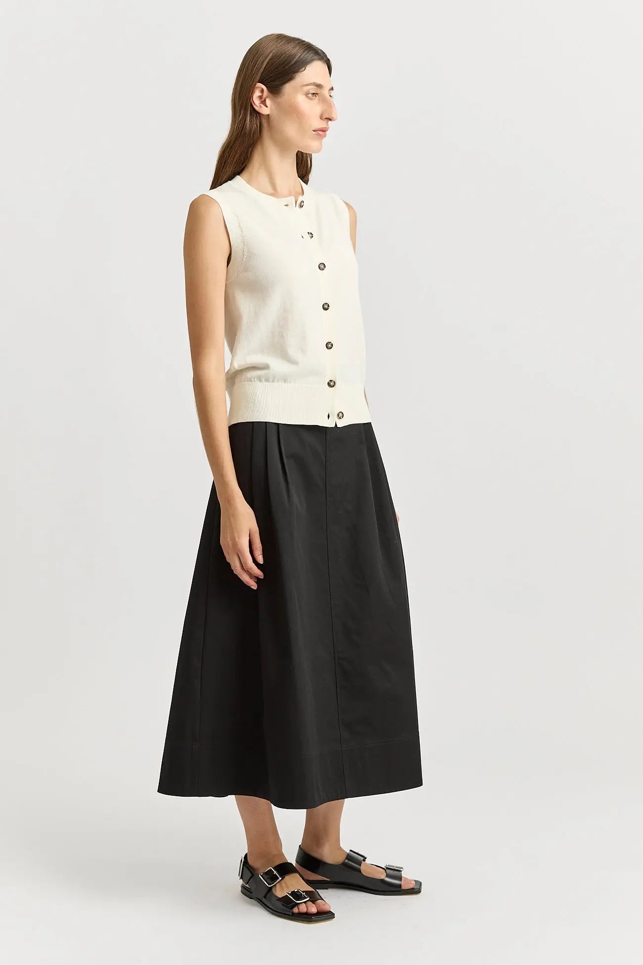 Fine Button Tank Toorallie