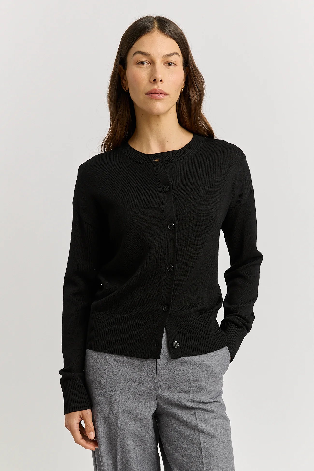 FINE KNIT CARDIGAN