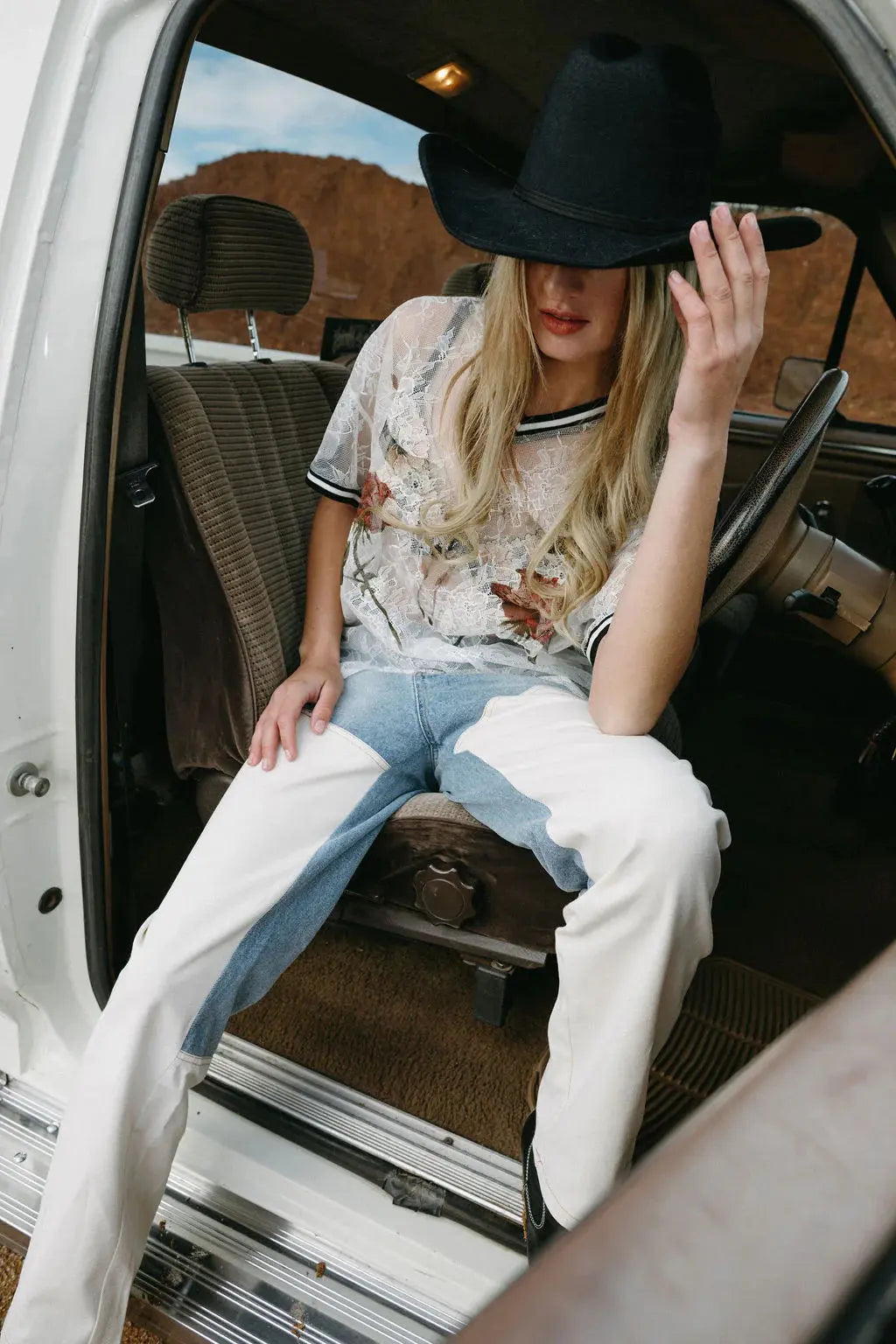 Lace Raglan - Blood + Bone Far Mer By Whitney