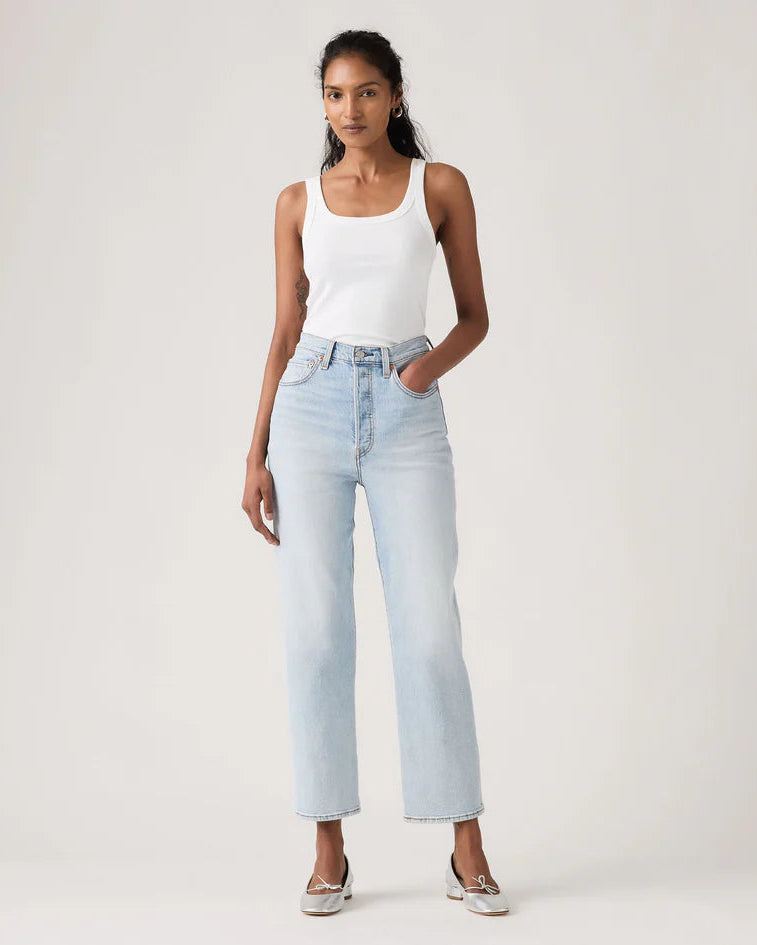 Ribcage Straight Ankle Jeans