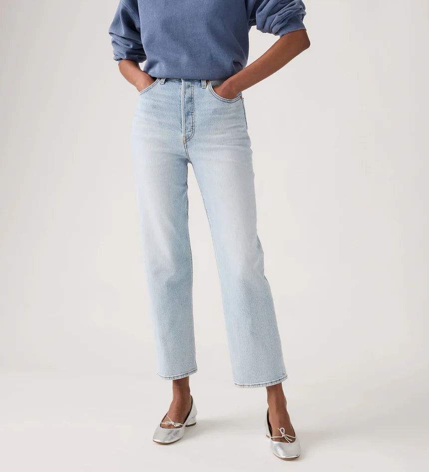 Ribcage Straight Ankle Jeans