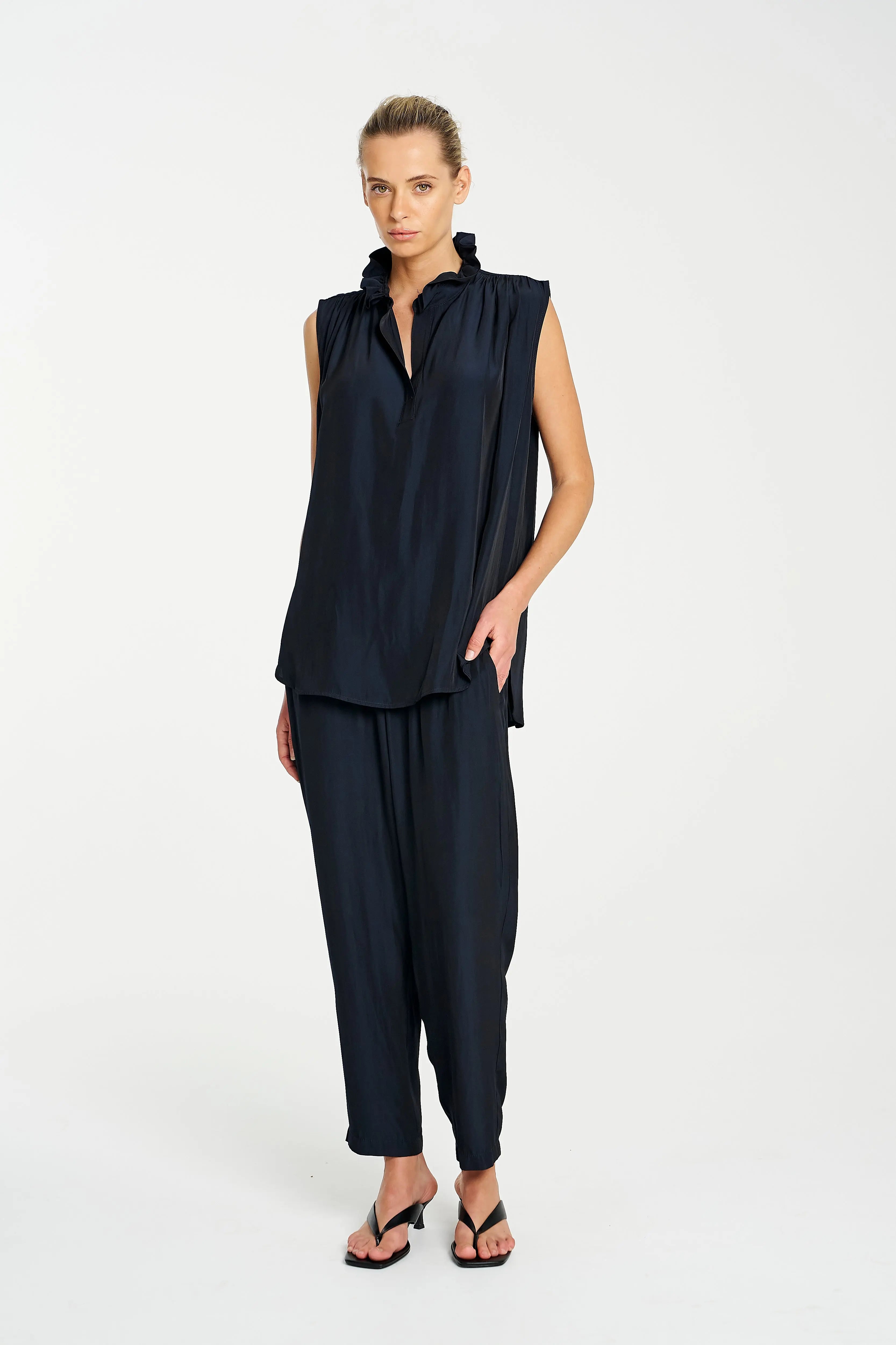 Frill Neck Tank Mela Purdie