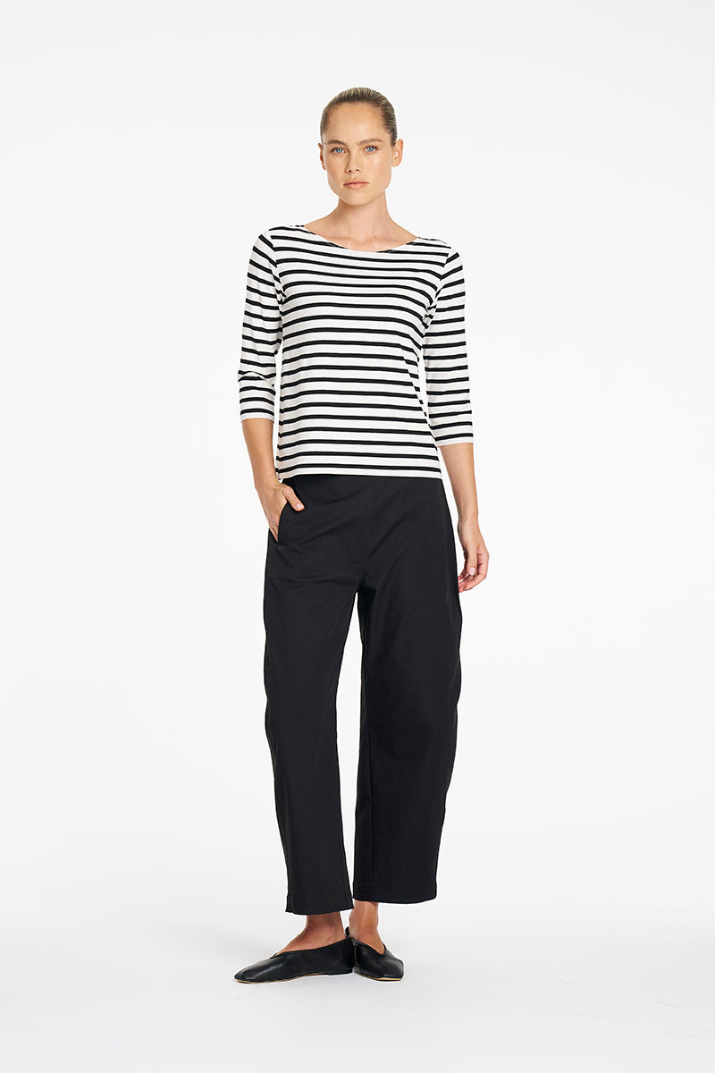 Relaxed Boat Neck
