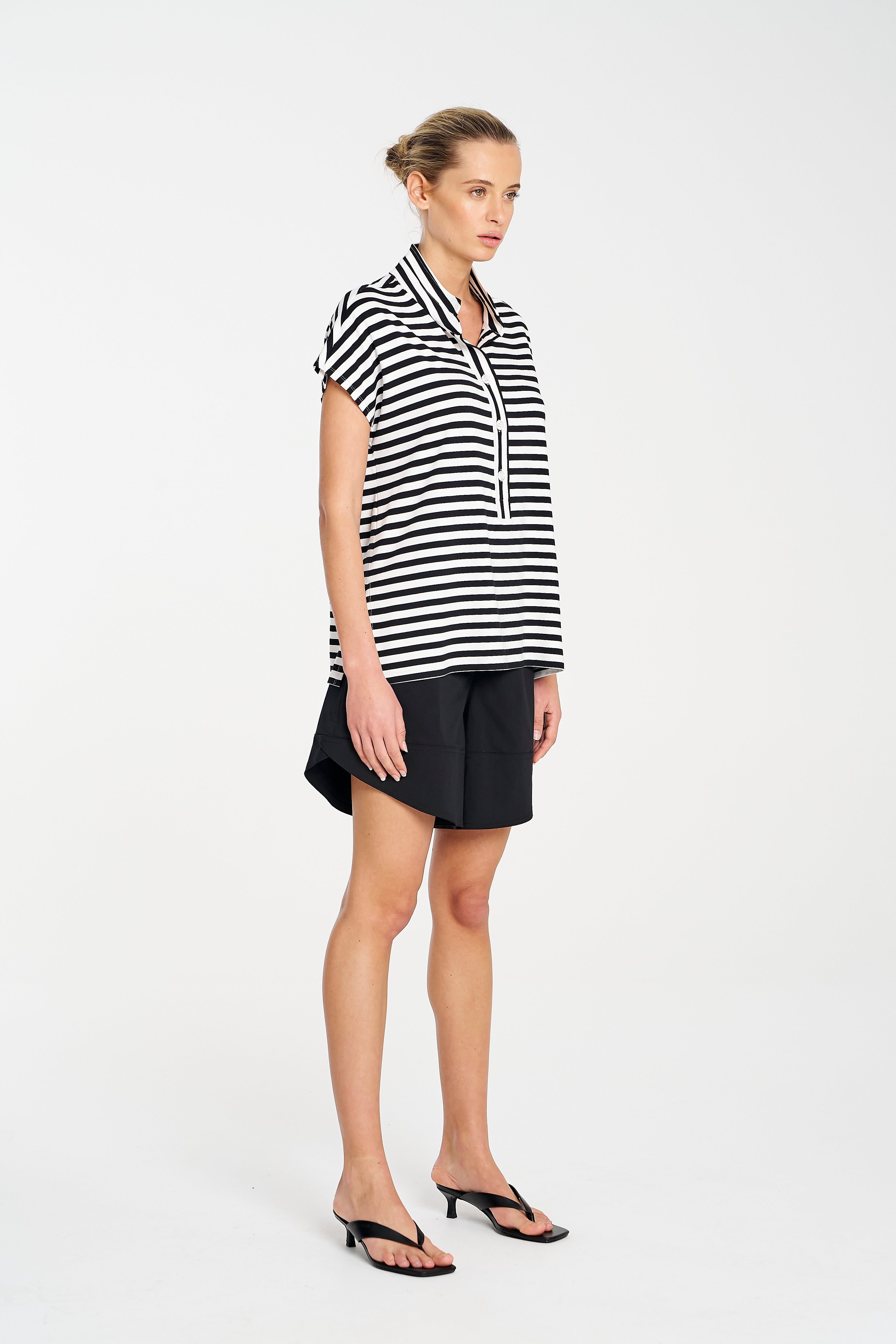 Henley Tank