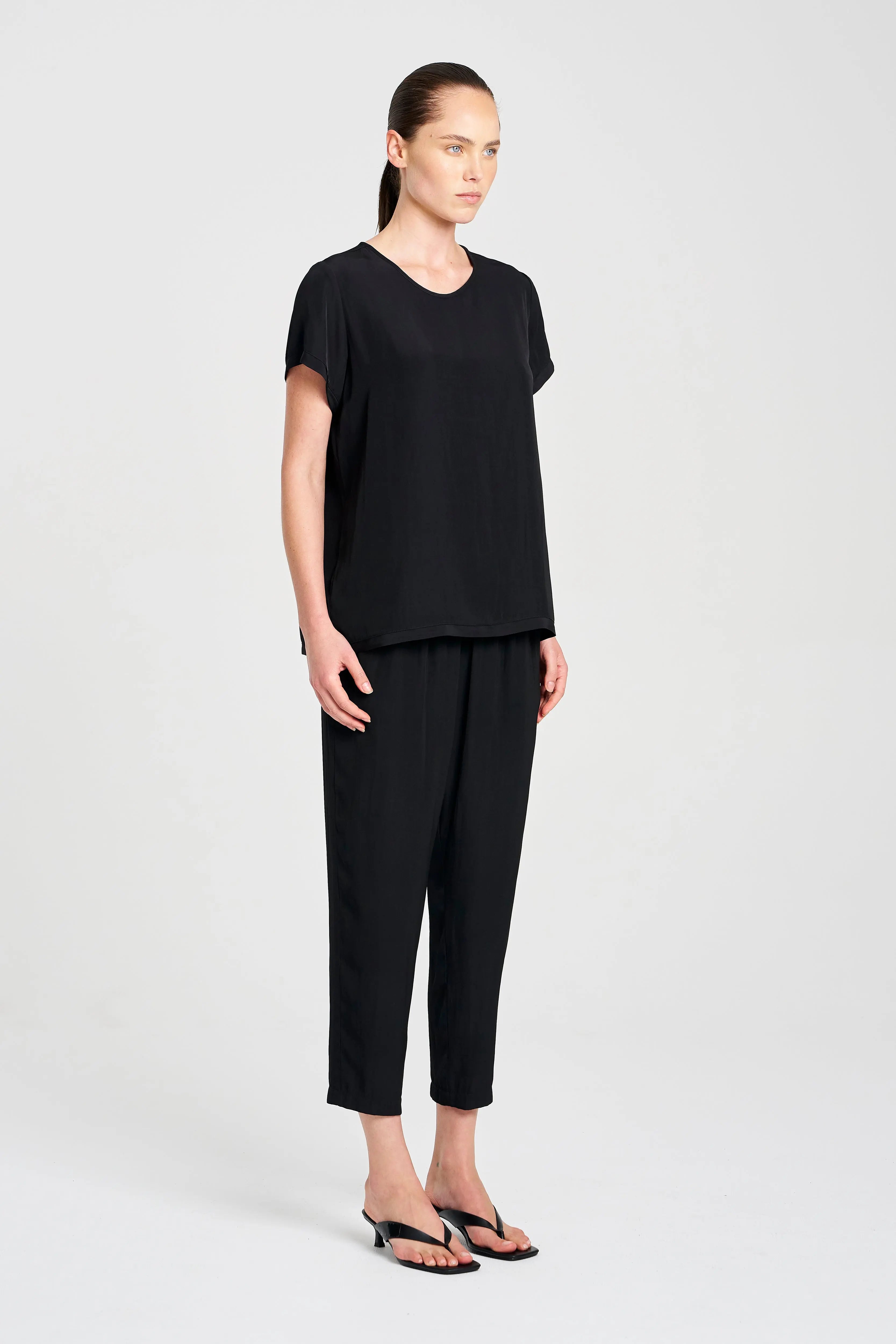 Soft Capri Mela Purdie