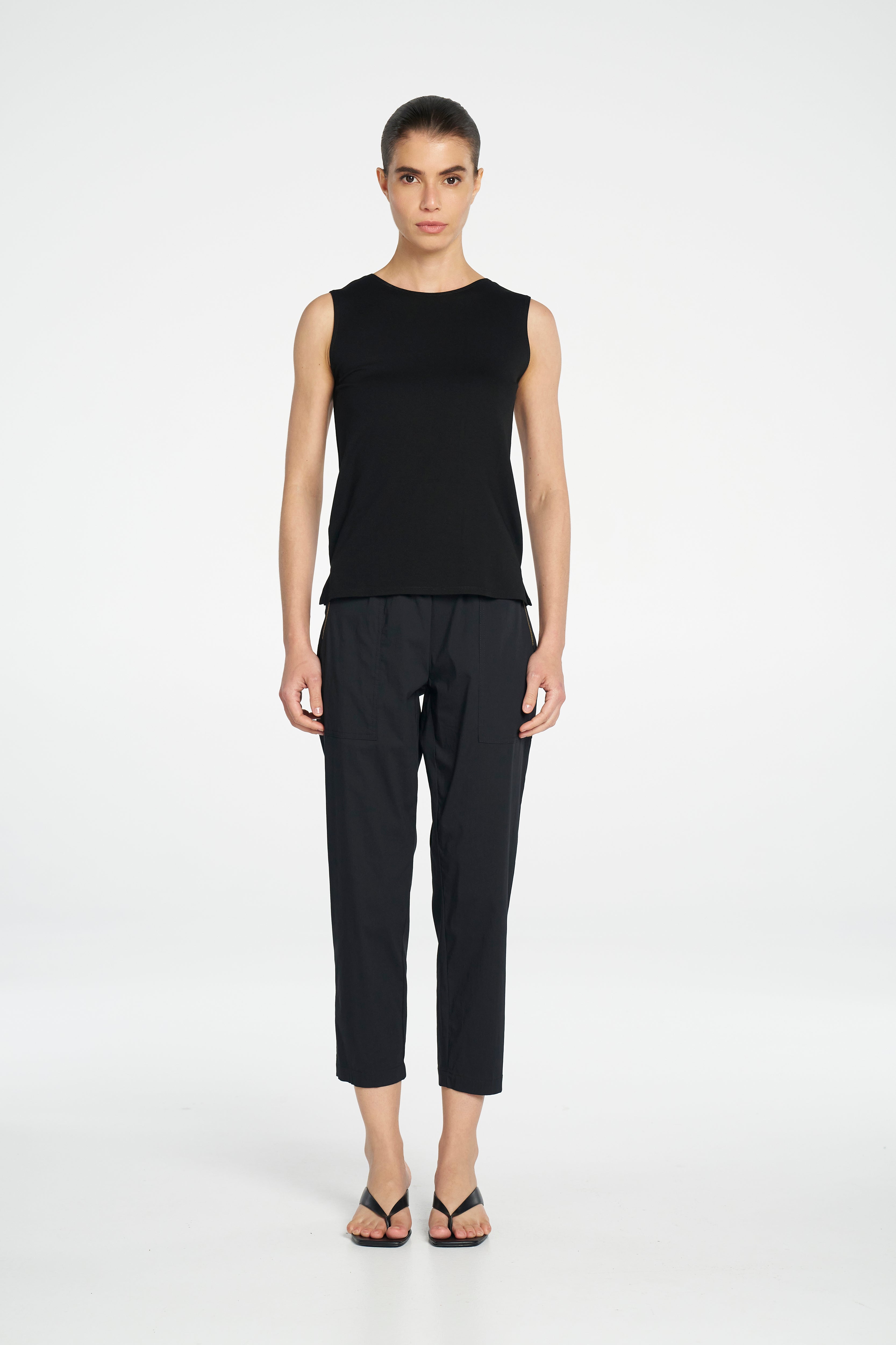 Zip Tapered Pant