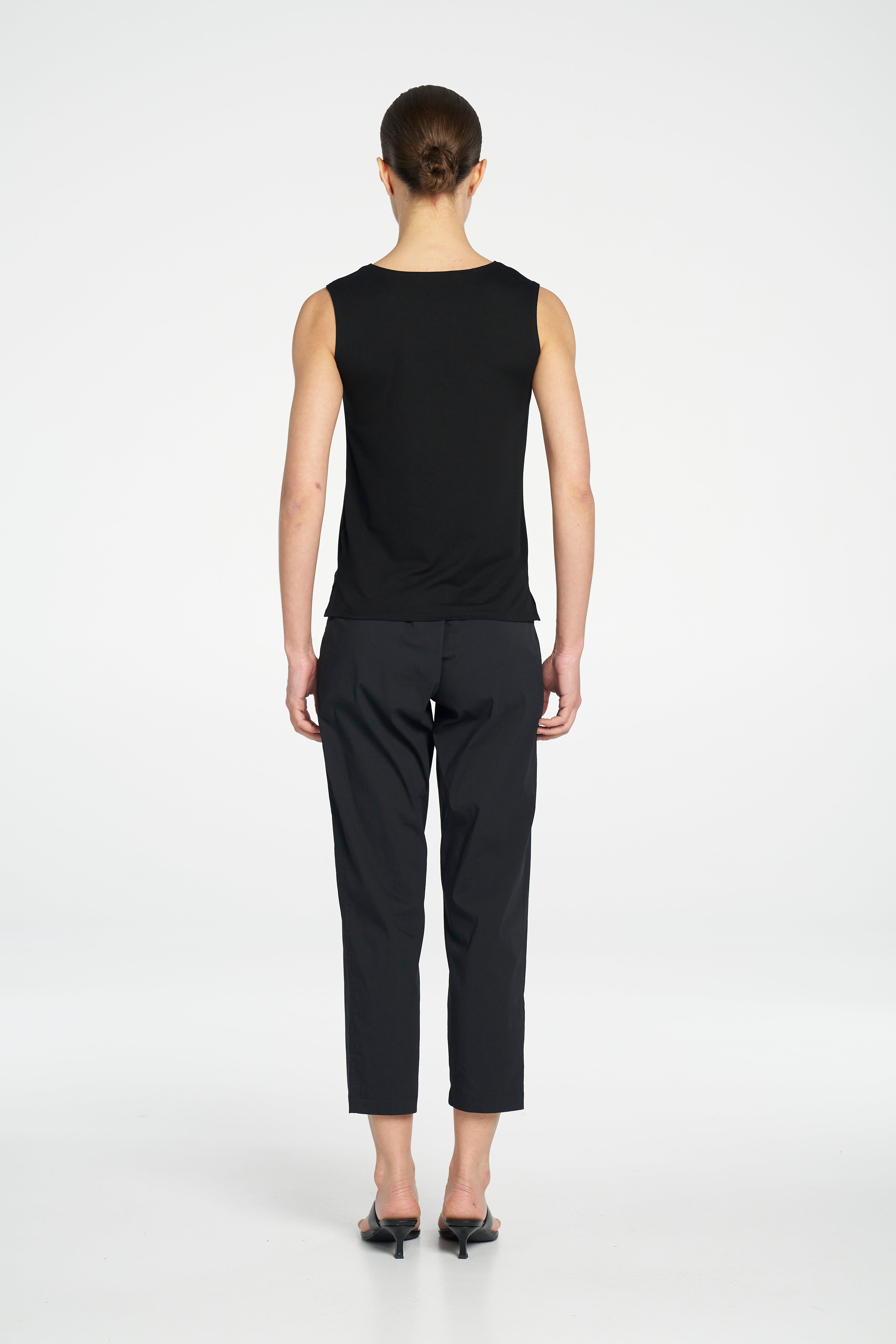Zip Tapered Pant