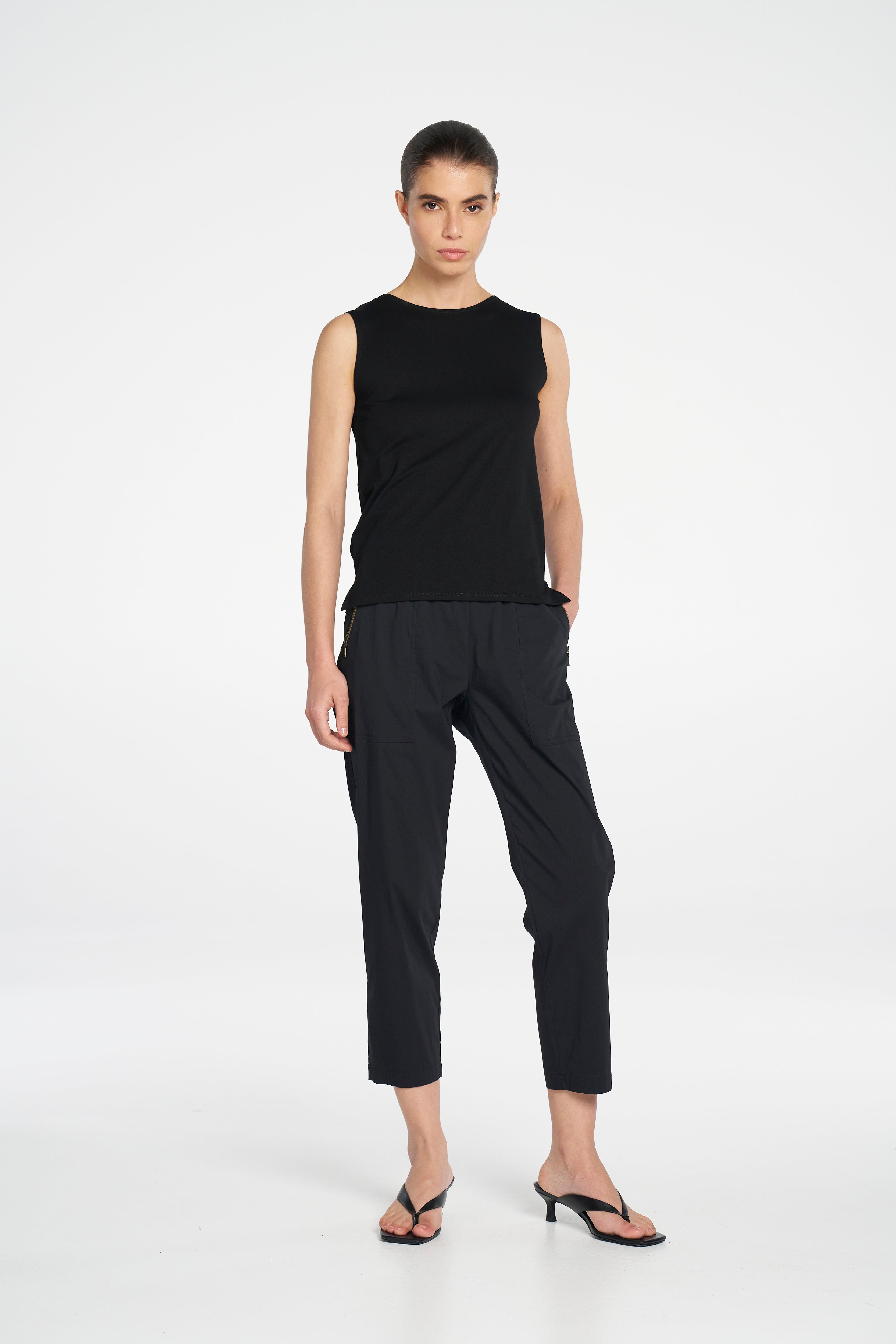 Zip Tapered Pant