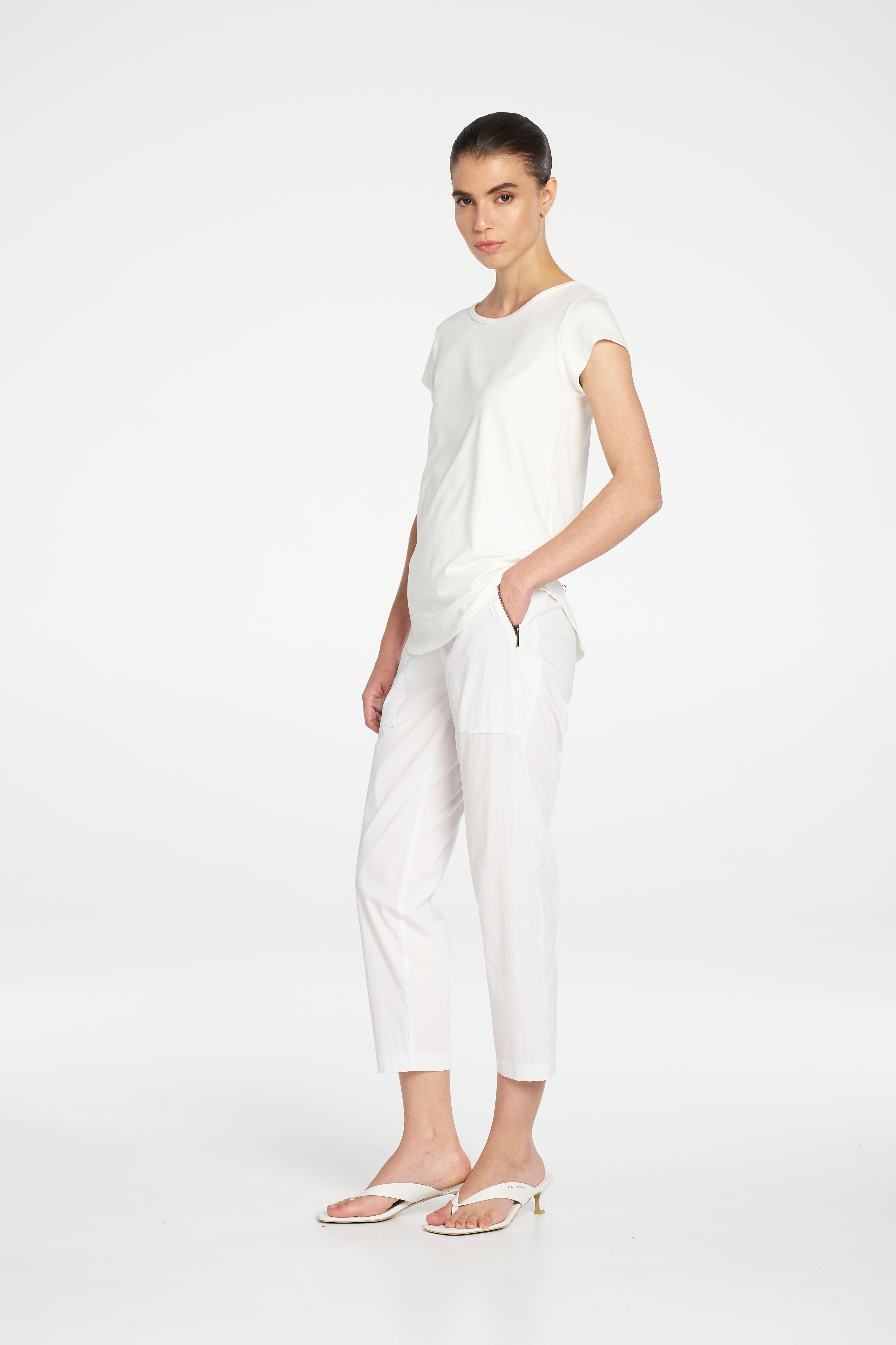 Zip Tapered Pant
