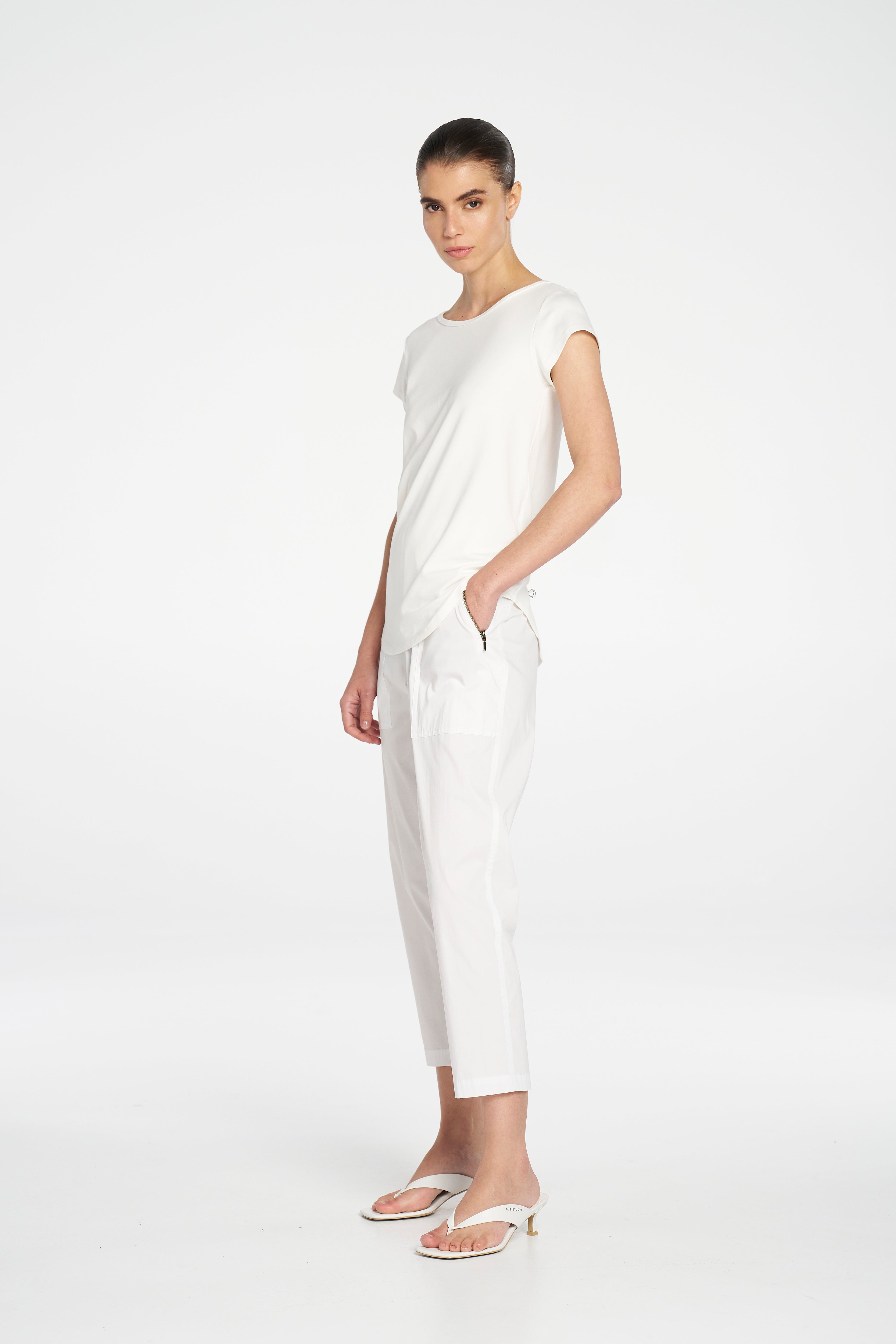 Zip Tapered Pant