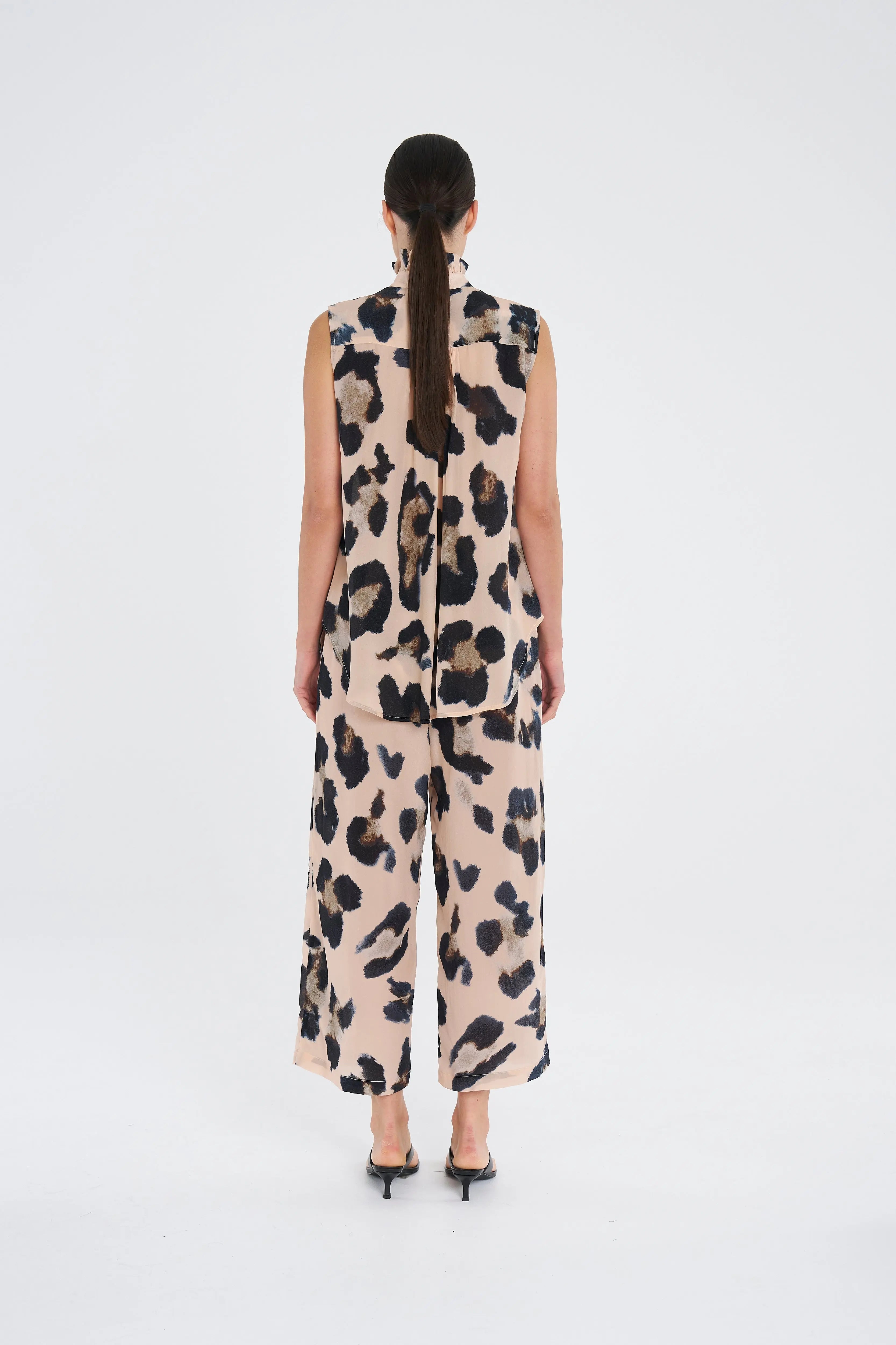 Frill Neck Tank Mela Purdie