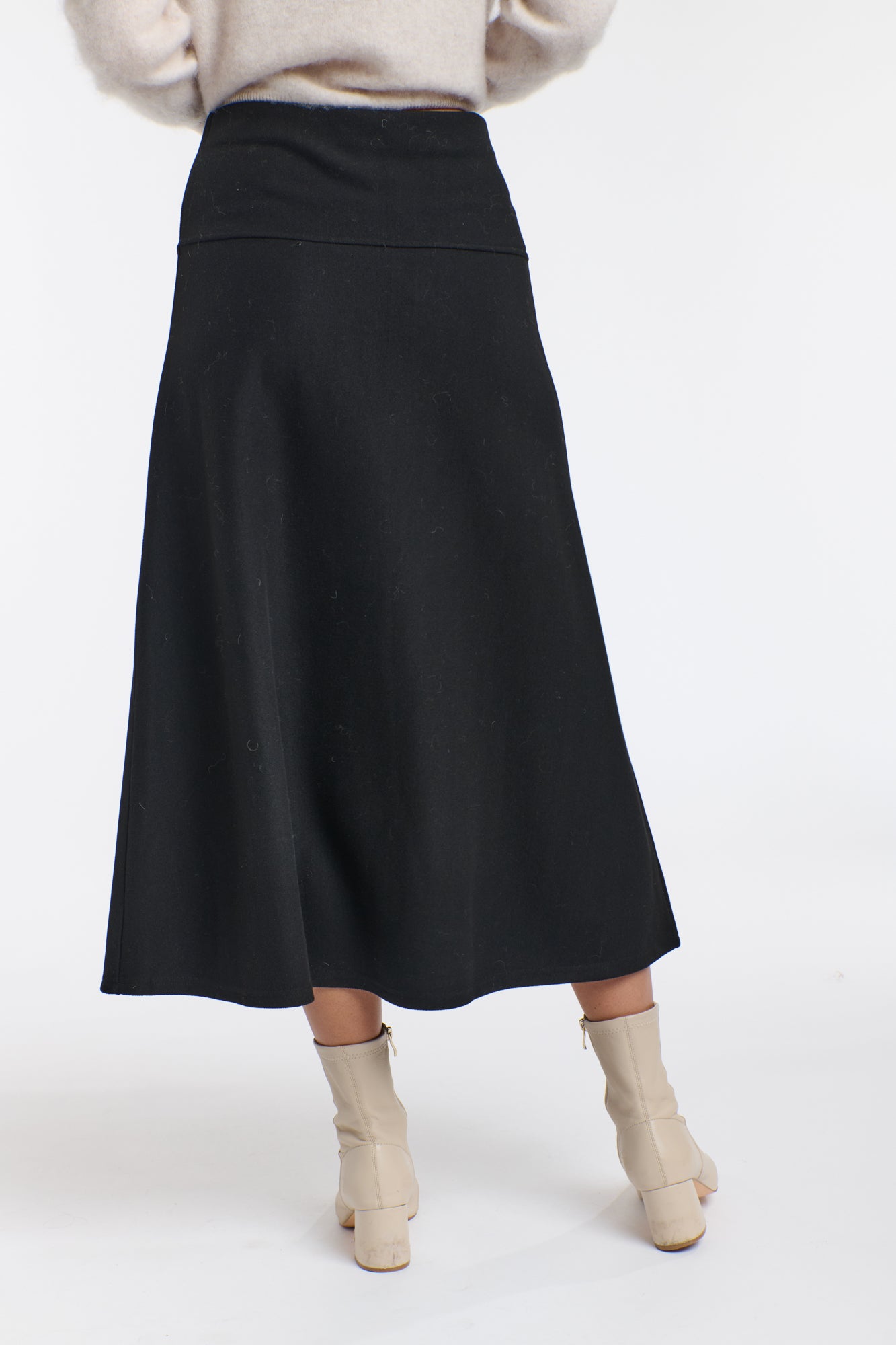 Camelia Ponte Skirt