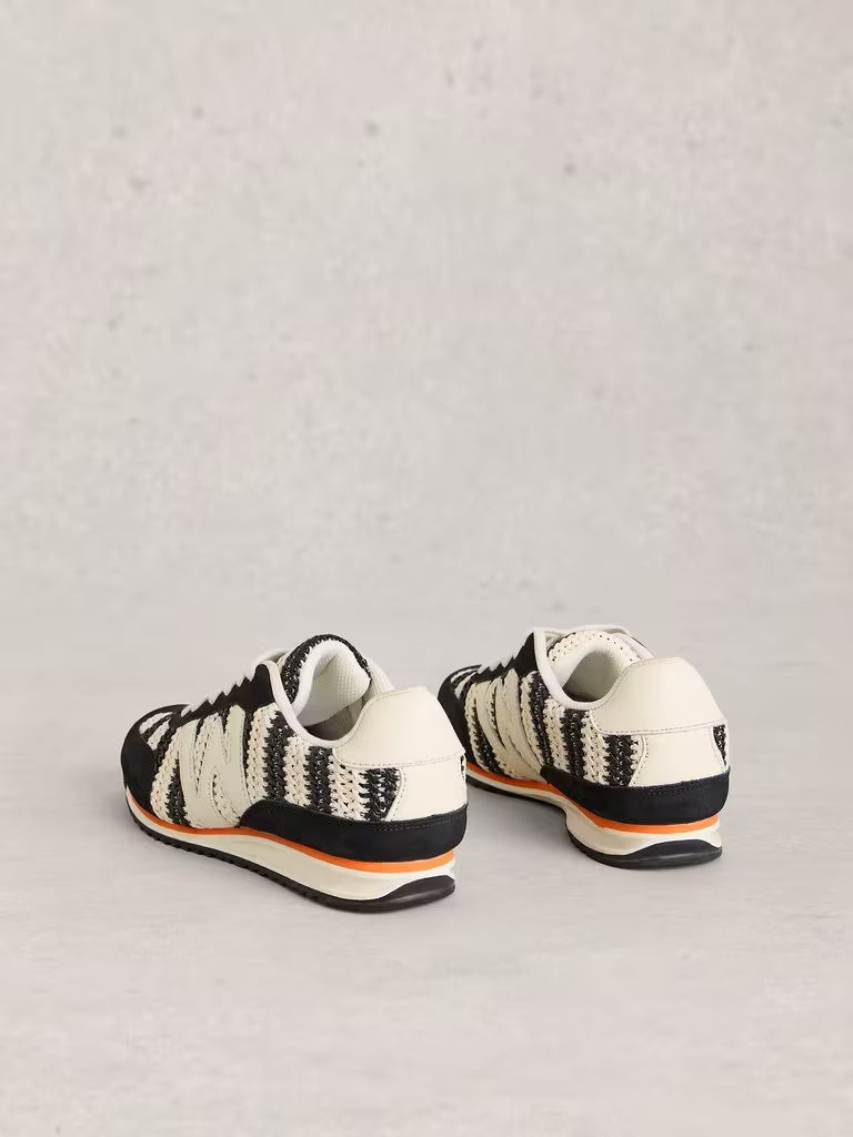 Lucy Trainer - view 3