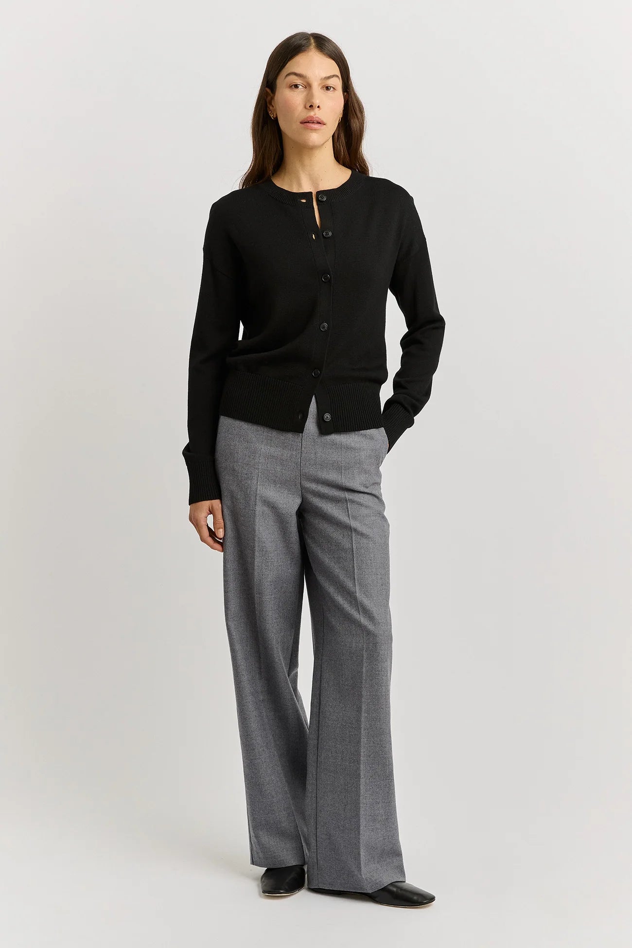 FINE KNIT CARDIGAN