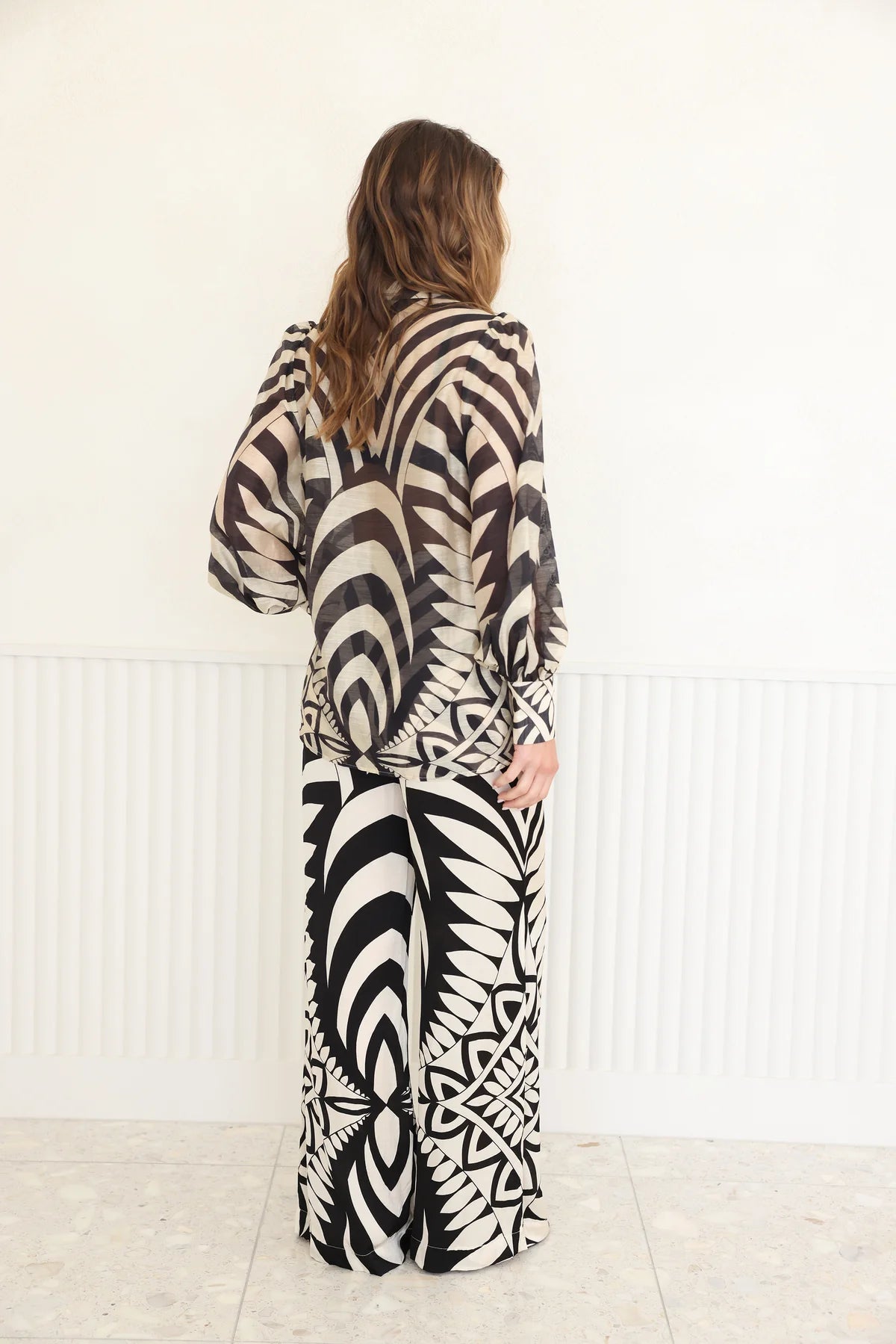 Nassaya Noveau Shirt in Black/ Cream - view 6