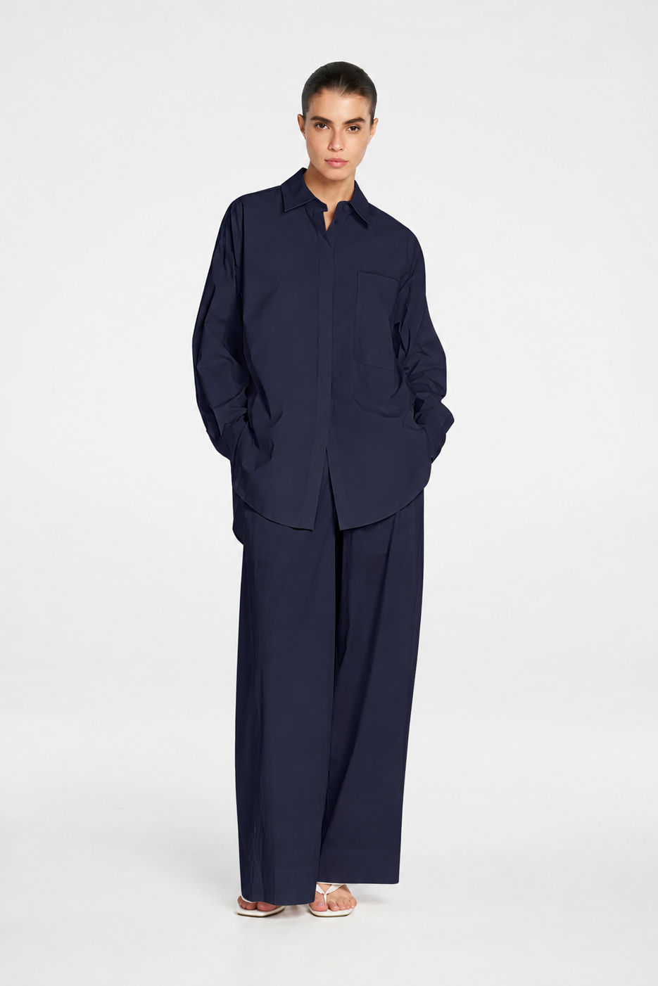 Wide Cross Pant