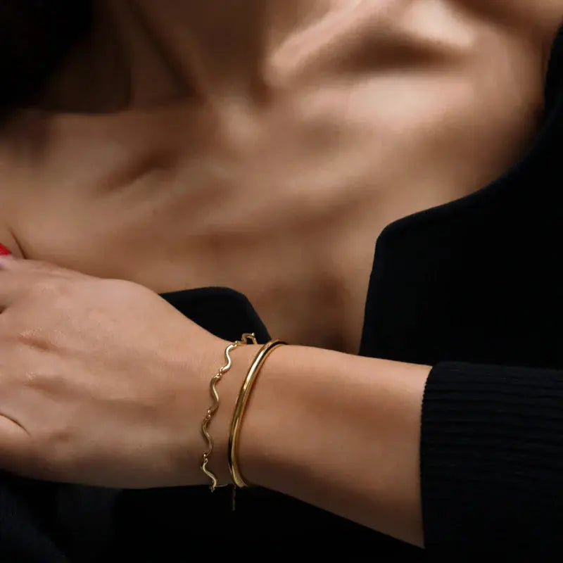 Elio Cuff Saint Valentine