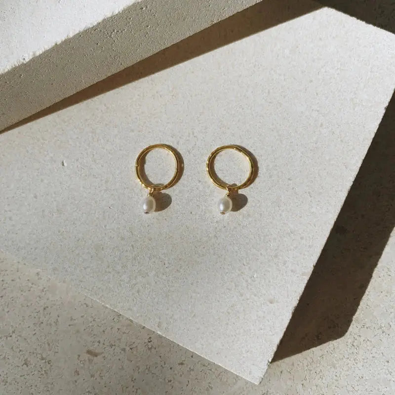 Mini Pearl Hoops Saint Valentine