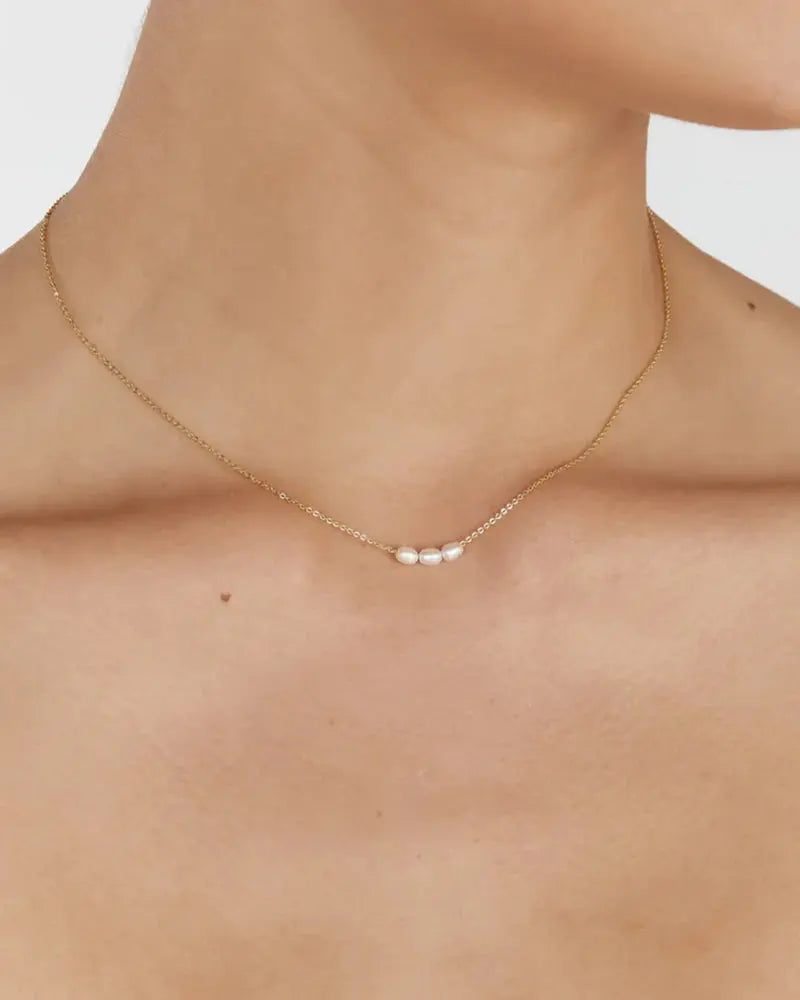 Mini Pearl Necklace Saint Valentine