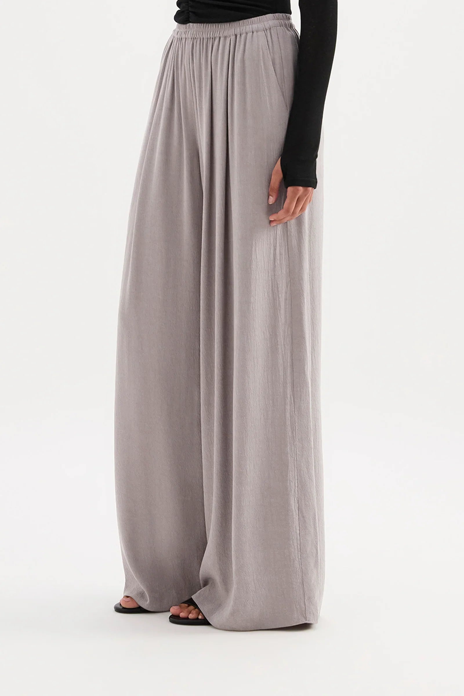 Anthea Pant