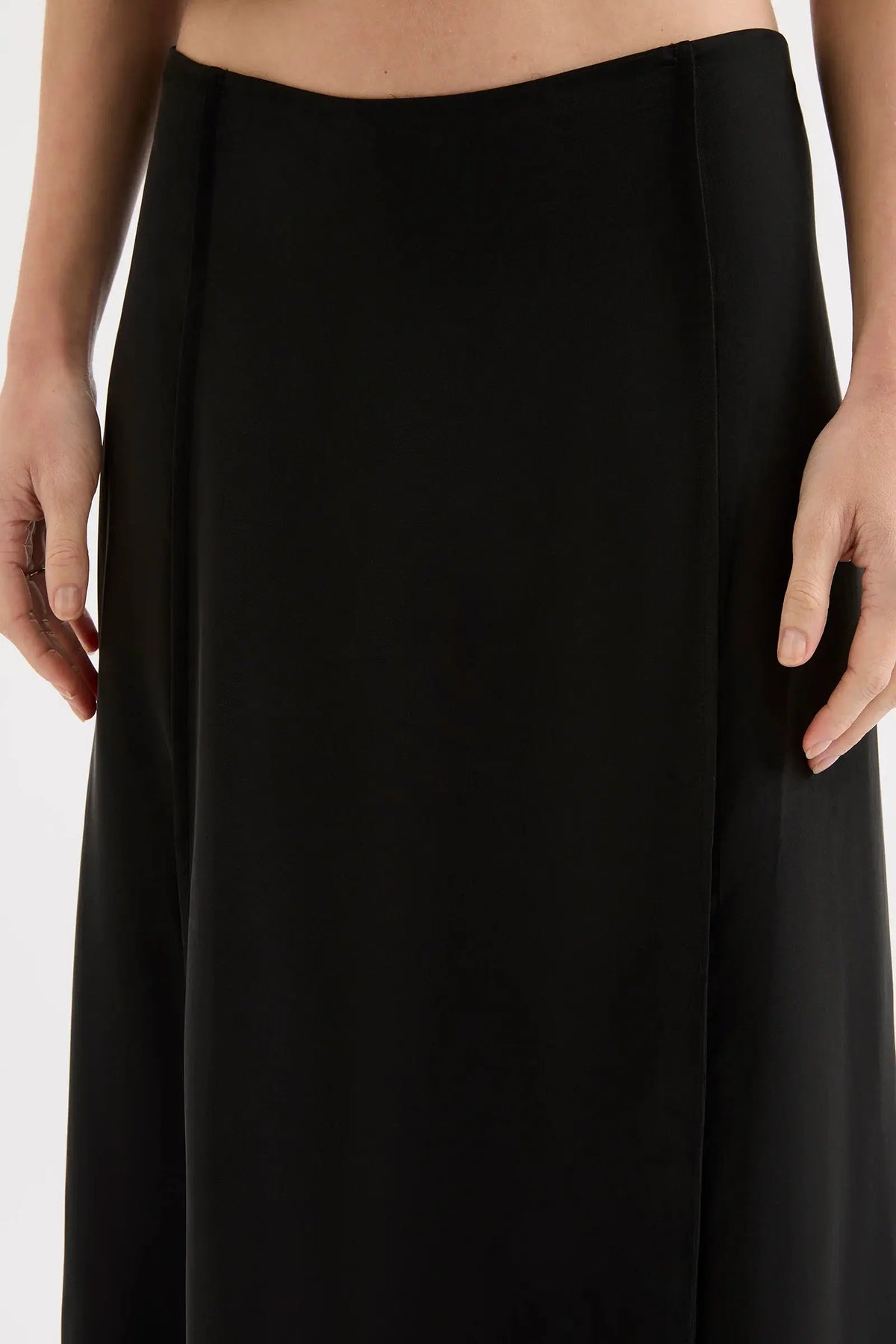 Leon Cupro Maxi Skirt Nude Lucy