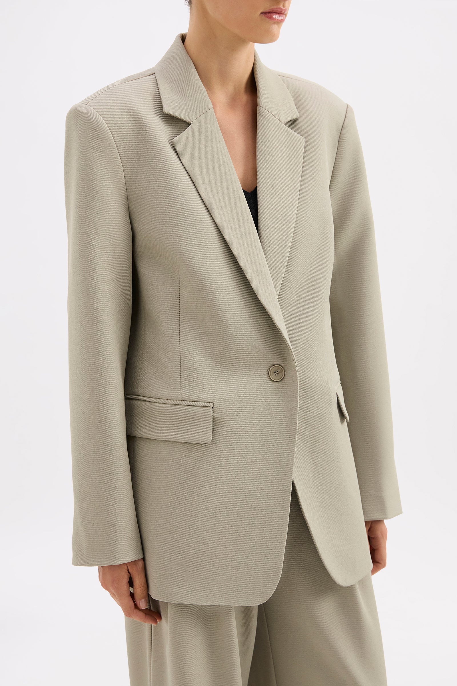 Akio Blazer