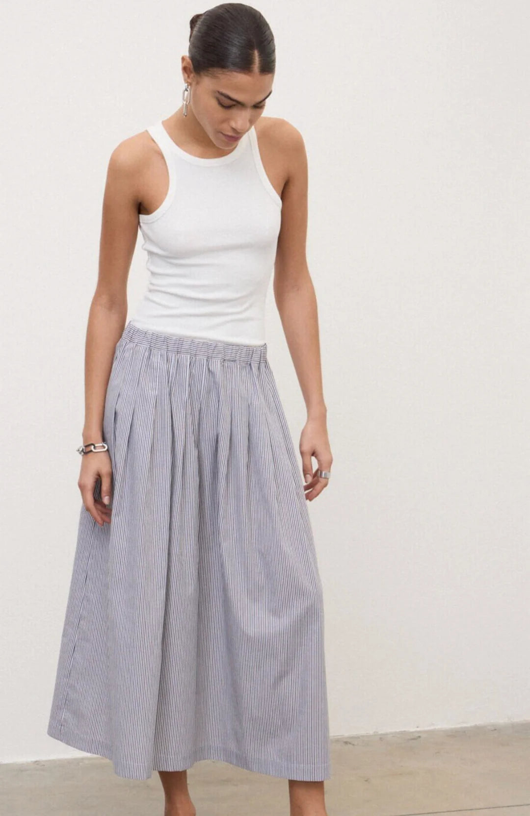 Long Pleat Skirt