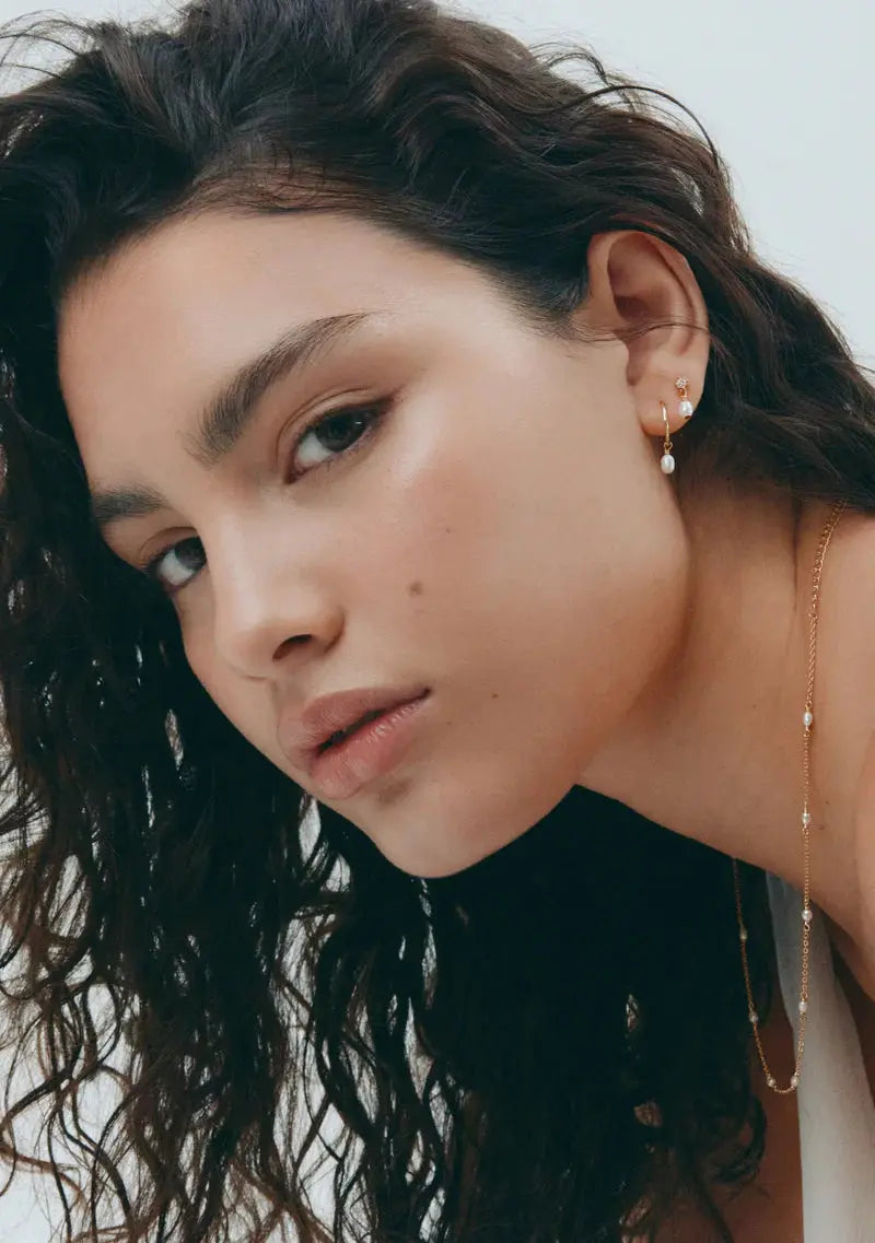 Mini Pearl Hoops Saint Valentine