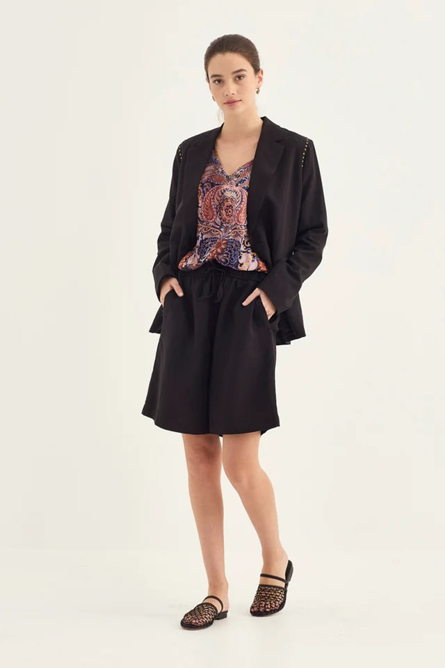 Darling Short