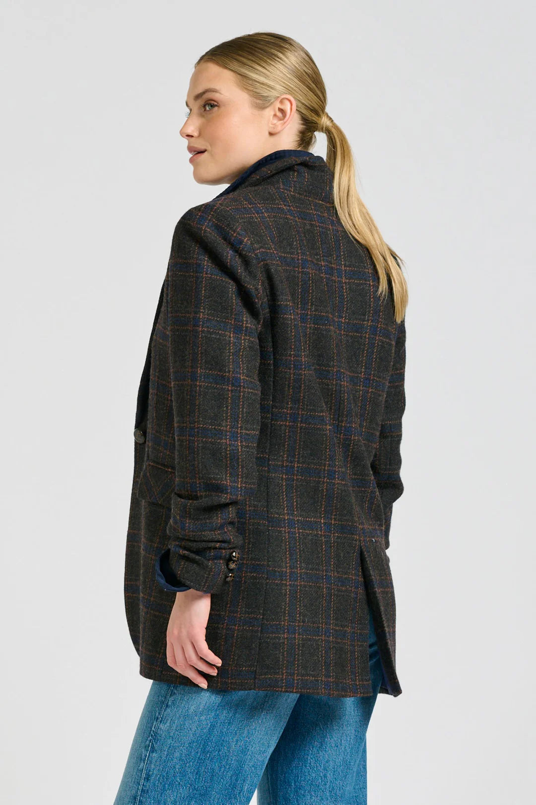 The Iris Blazer